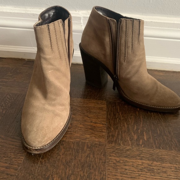 Aquatalia Suede Boot - Picture 5 of 6